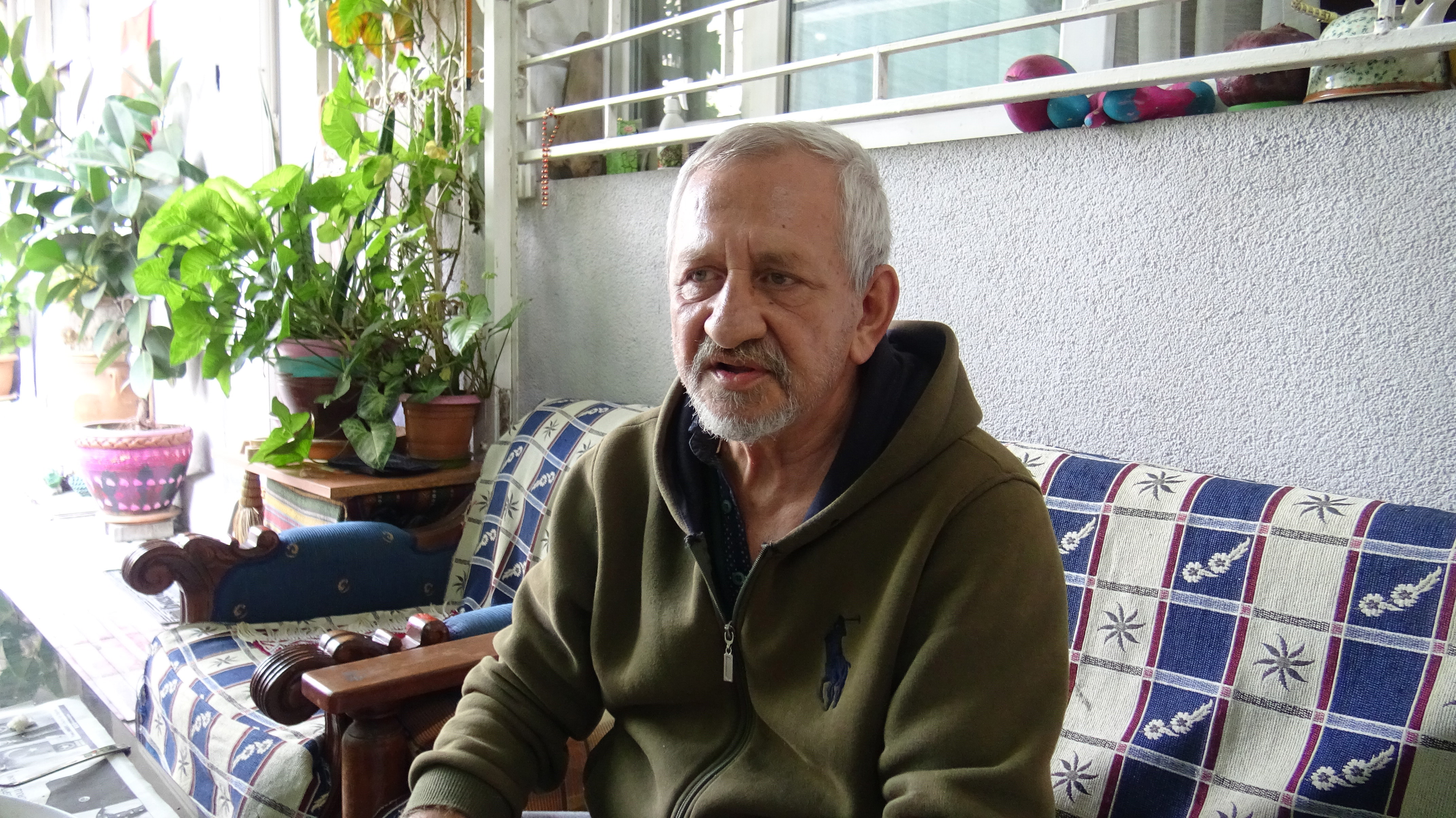 avcilar da bir kadin bogazi kesilerek olduruldu kayip esinin otomobili yanmis halde bulundu haberfokus